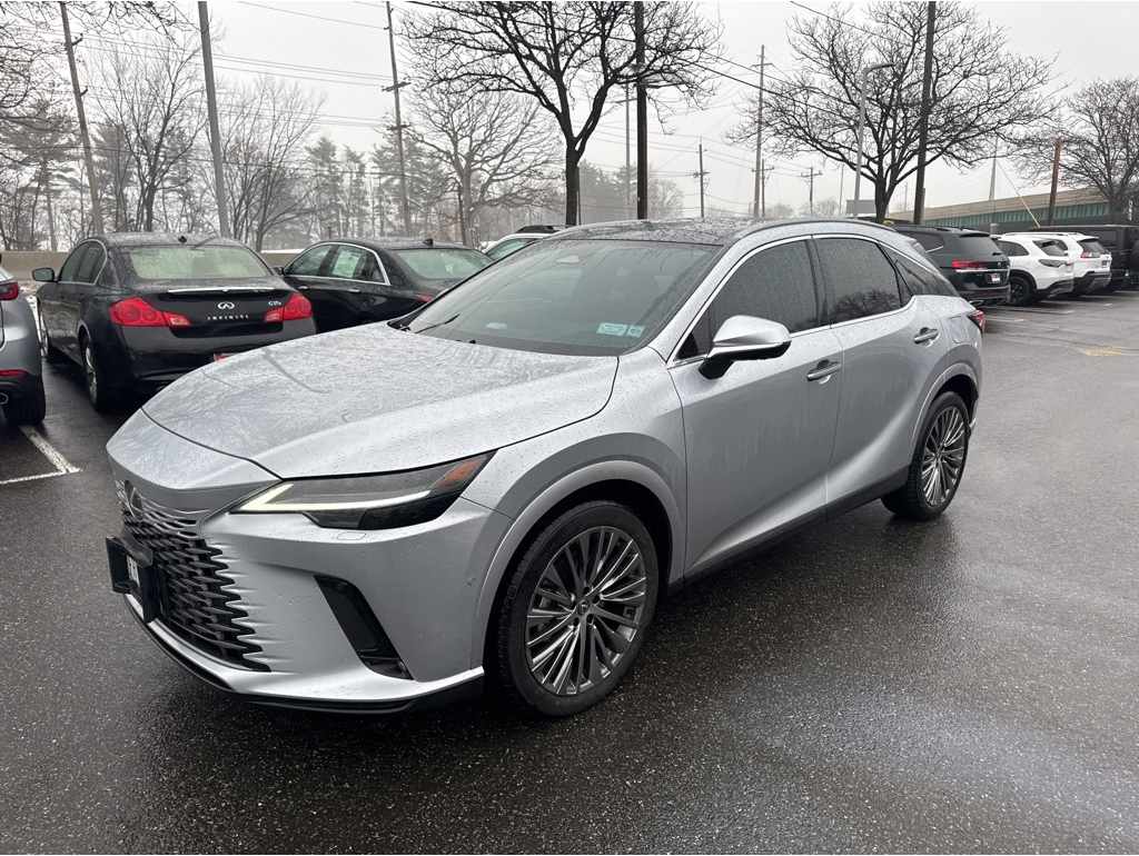 2025 Lexus RX PHEV 450h+'s photo