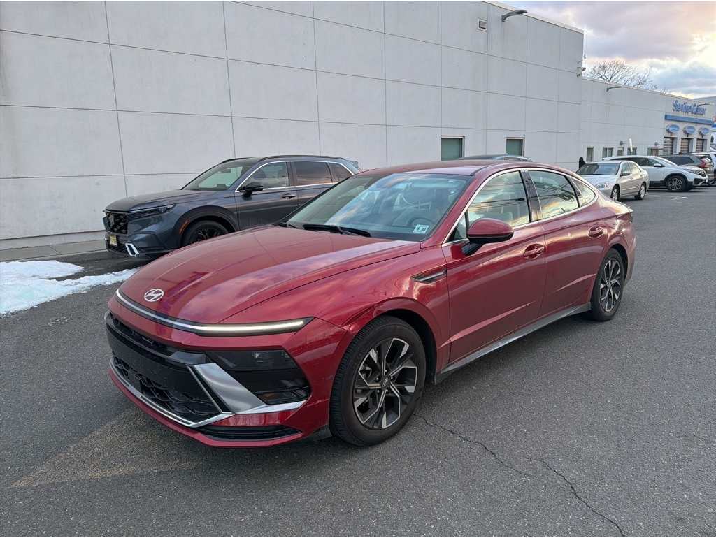 2025 Hyundai Sonata SEL's photo
