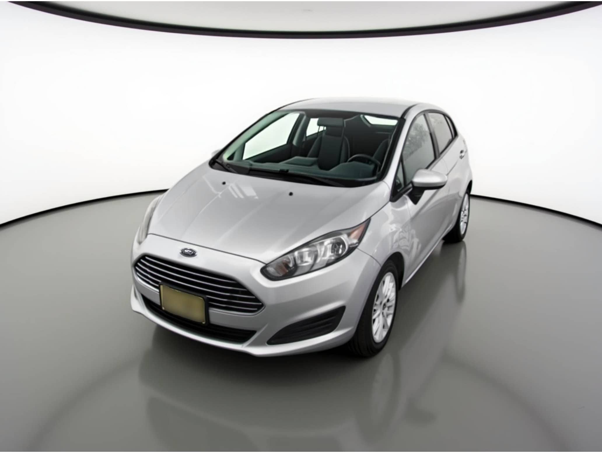 2016 Ford Fiesta S's photo