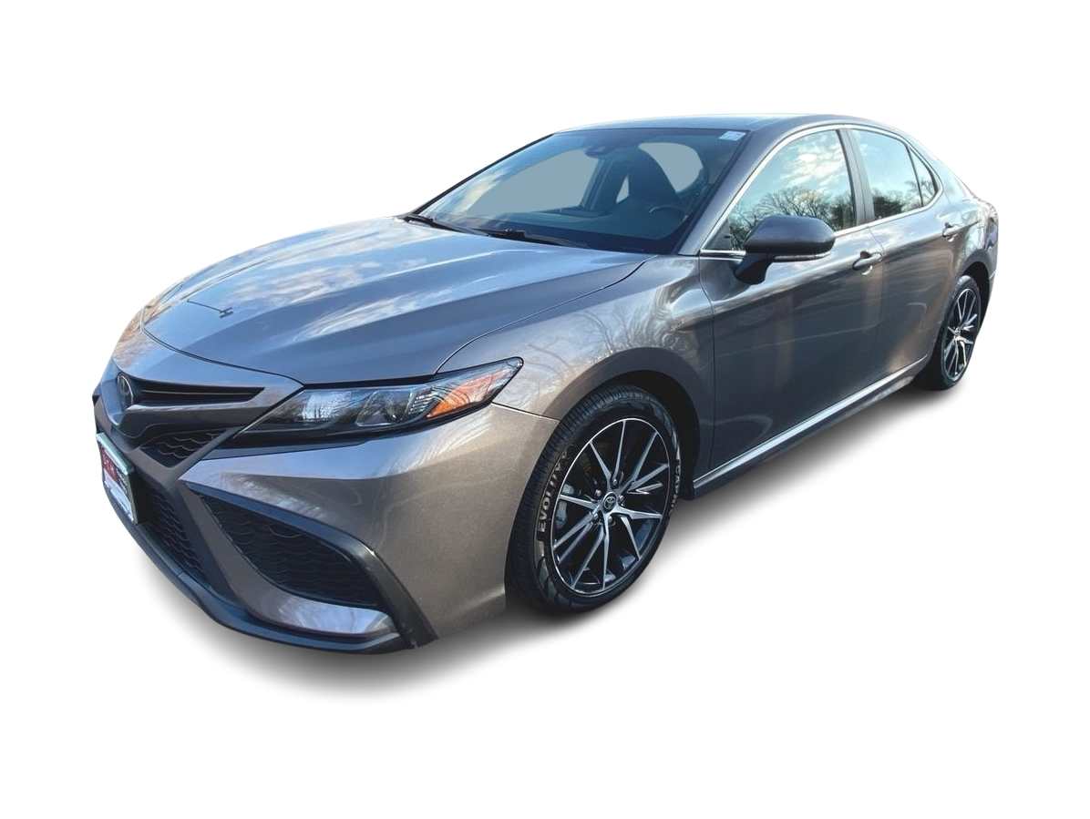 2022 Toyota Camry SE -
                Freehold, NJ