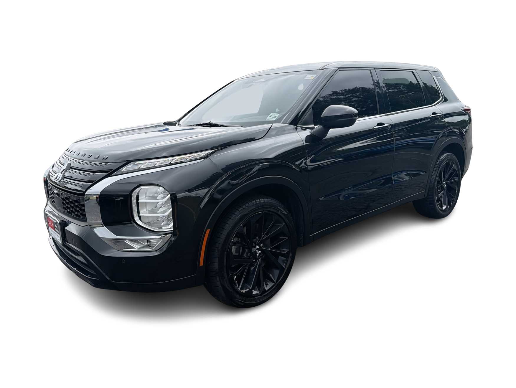 Thumbnail: 2023 Mitsubishi Outlander - 1