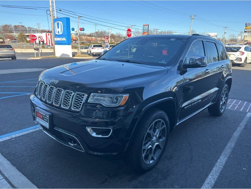 2019 Jeep Grand Cherokee Overland's photo