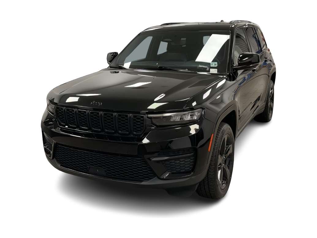 Thumbnail: 2023 Jeep Grand Cherokee - 1