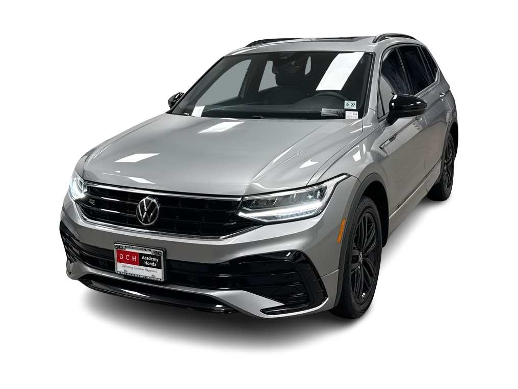 Thumbnail: 2022 Volkswagen Tiguan - 1
