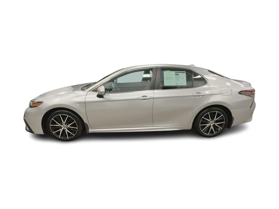 Thumbnail: 2022 Toyota Camry - 1