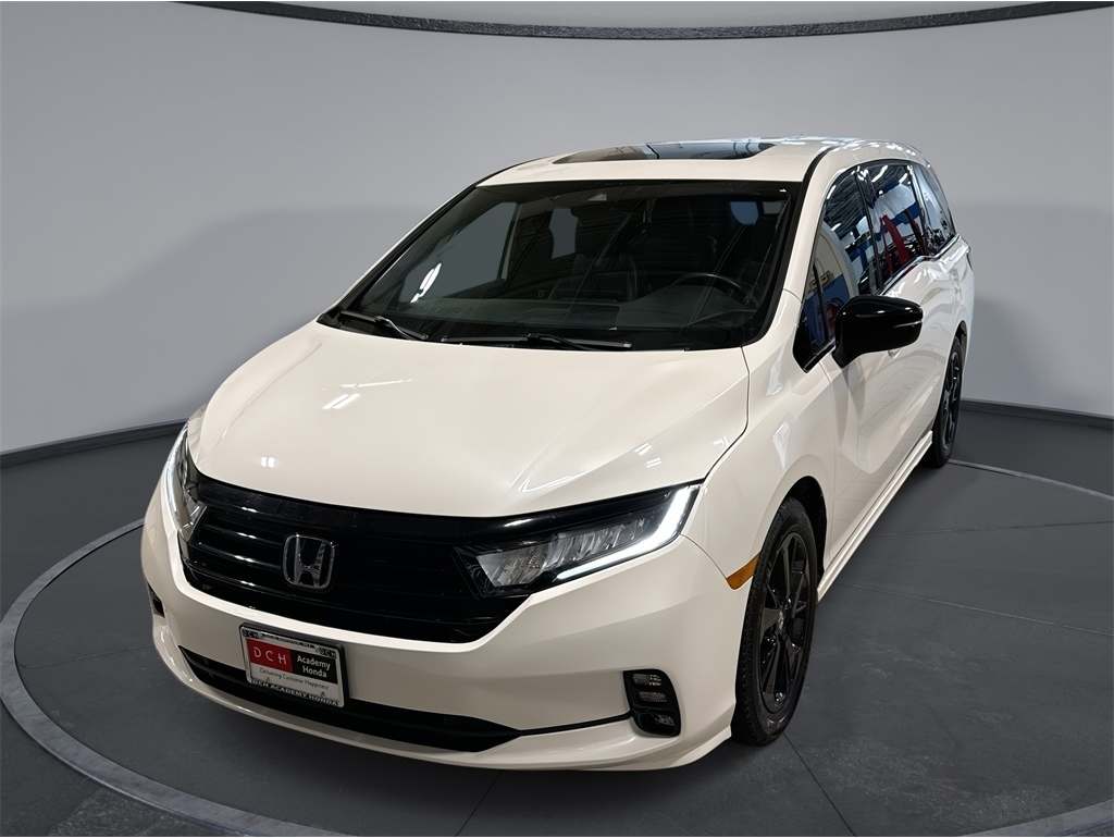 2023 Honda Odyssey SPORT's photo