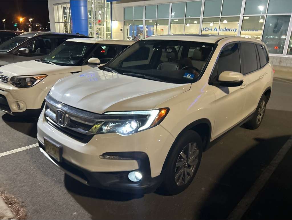2020 Honda Pilot EX-L's photo