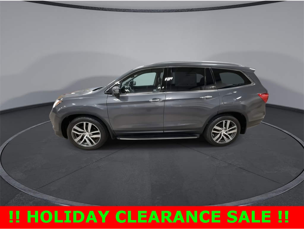 2016 Honda Pilot Touring's photo