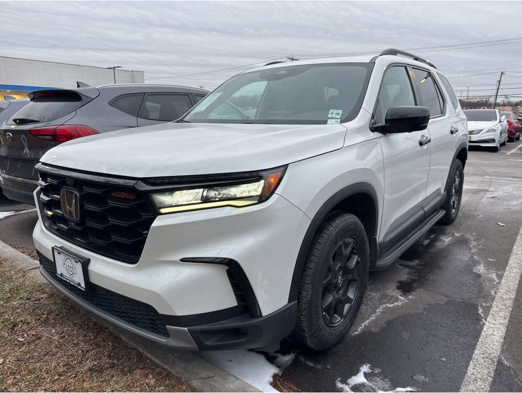 2023 Honda Pilot TrailSport's photo