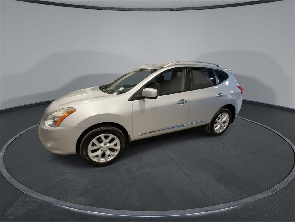 2011 Nissan Rogue SV's photo