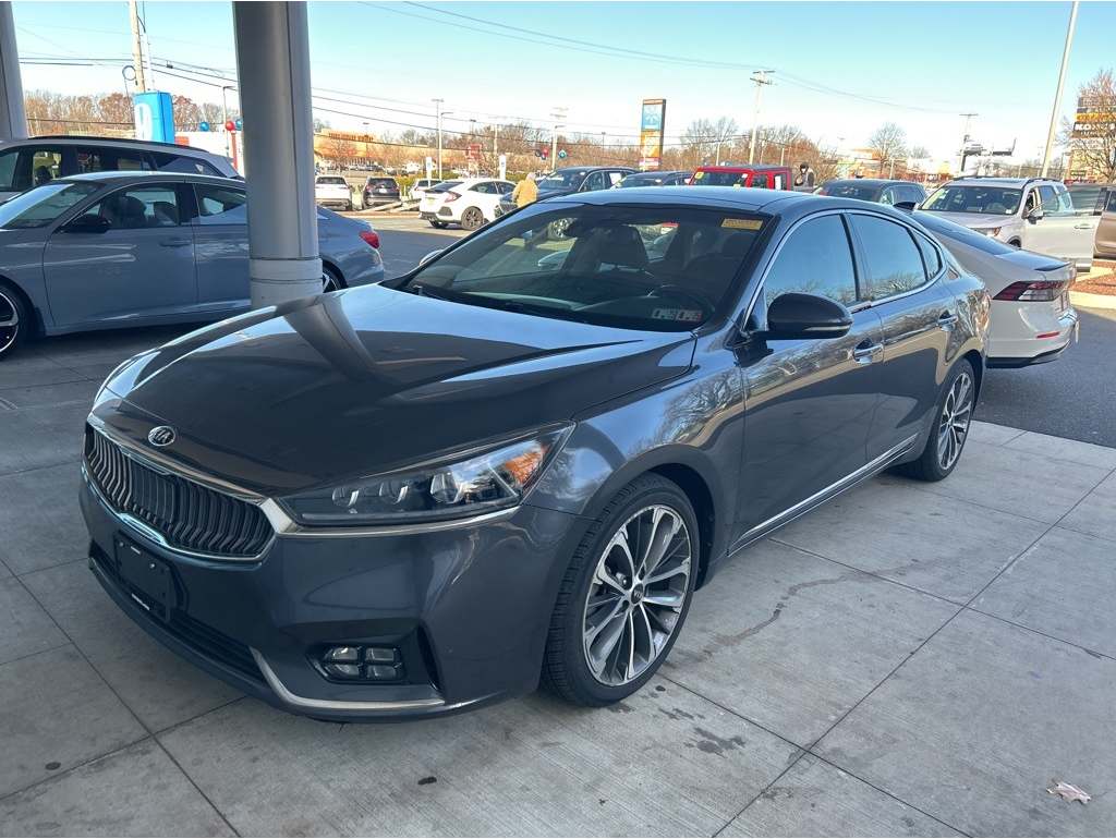 2018 Kia Cadenza Technology's photo