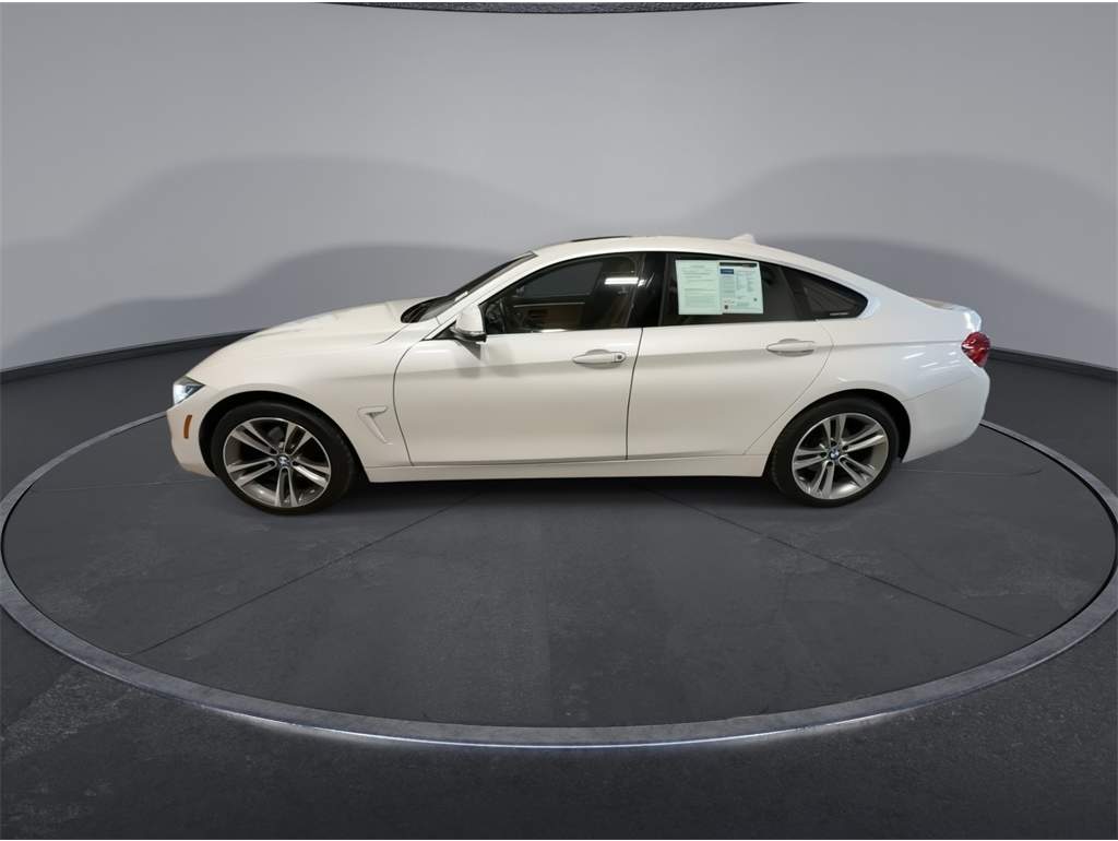 2018 BMW 4 Series 430i's photo