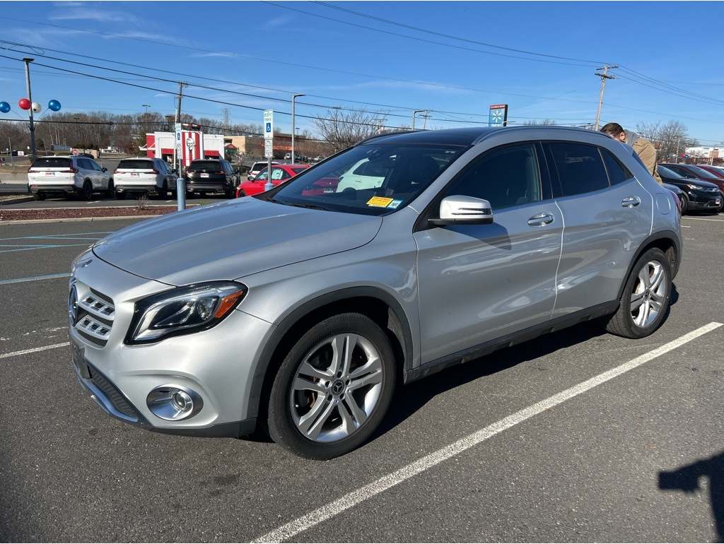 2019 Mercedes-Benz GLA-Class GLA250's photo