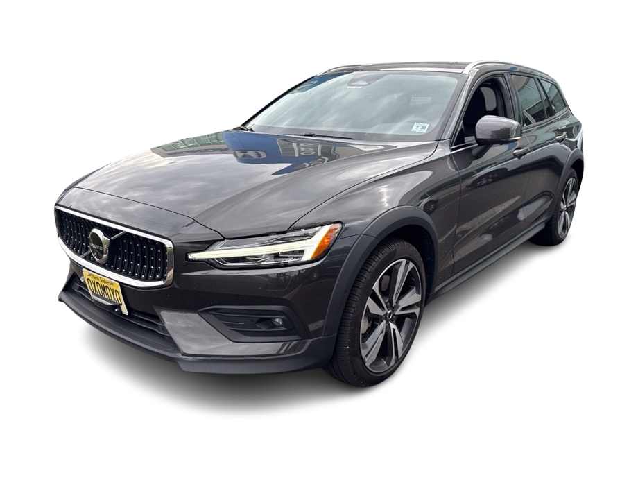 2025 Volvo V60 B5 Plus -
                  Old Bridge, NJ
