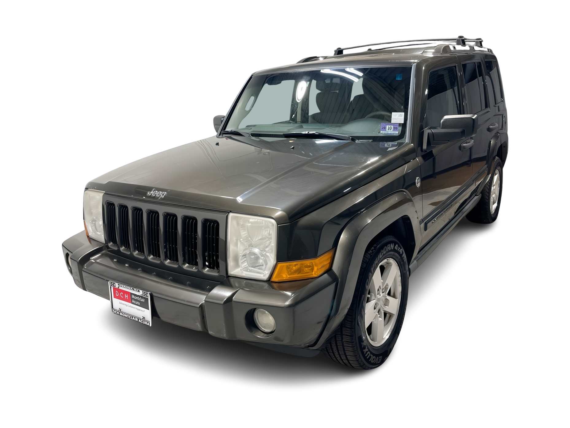Thumbnail: 2006 Jeep Commander - 1