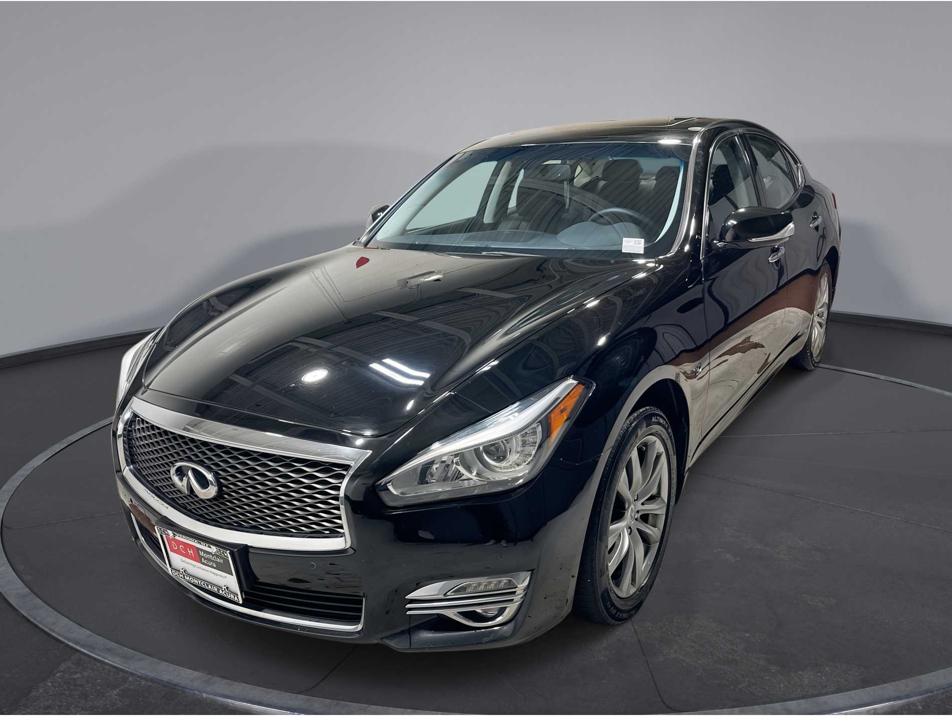 2019 INFINITI Q70 LUXE