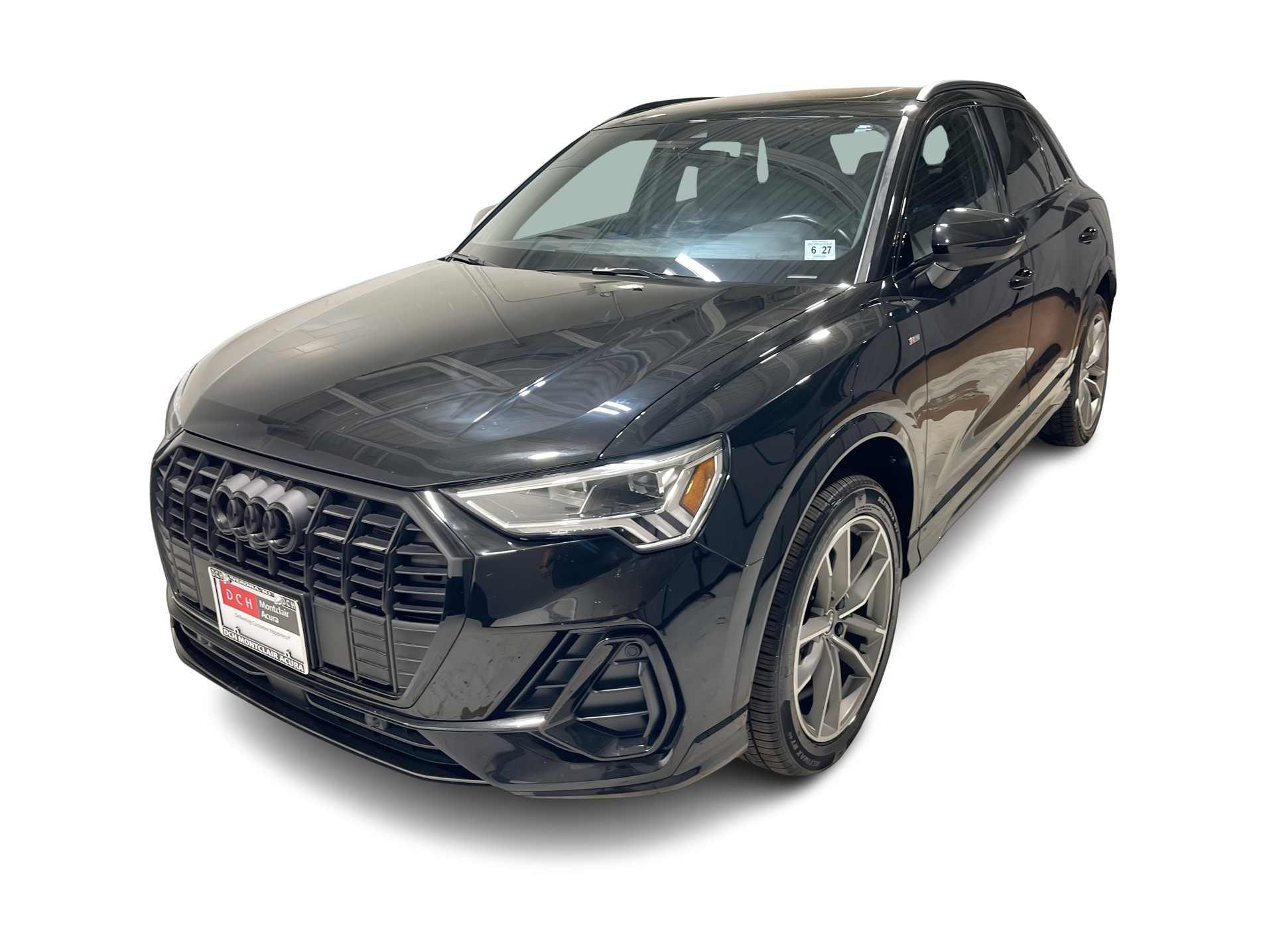 Thumbnail: 2022 Audi Q3 - 1
