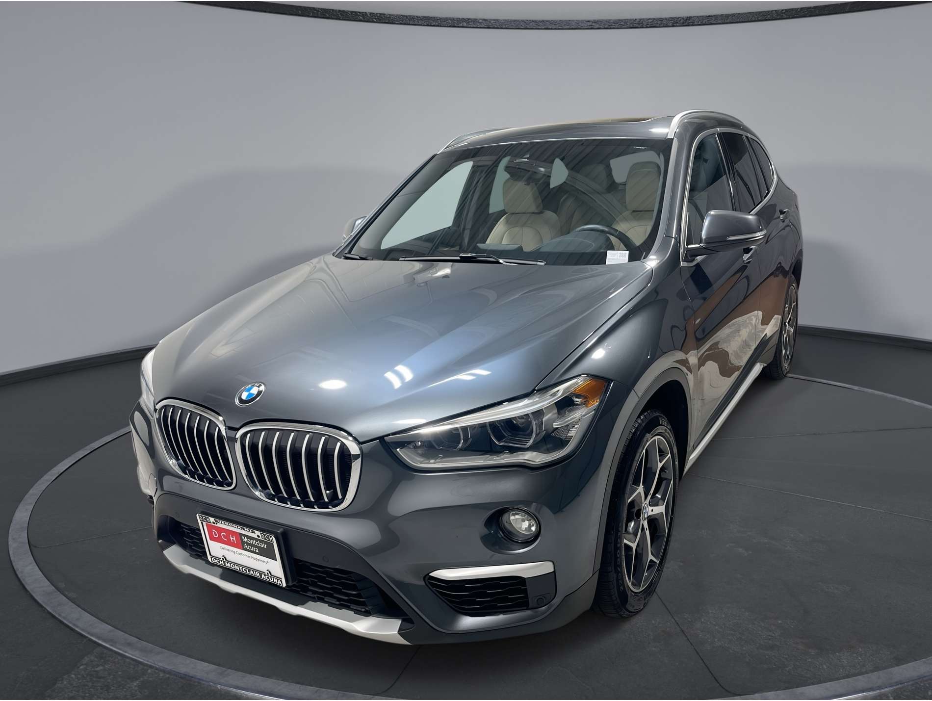 2019 BMW X1 28i