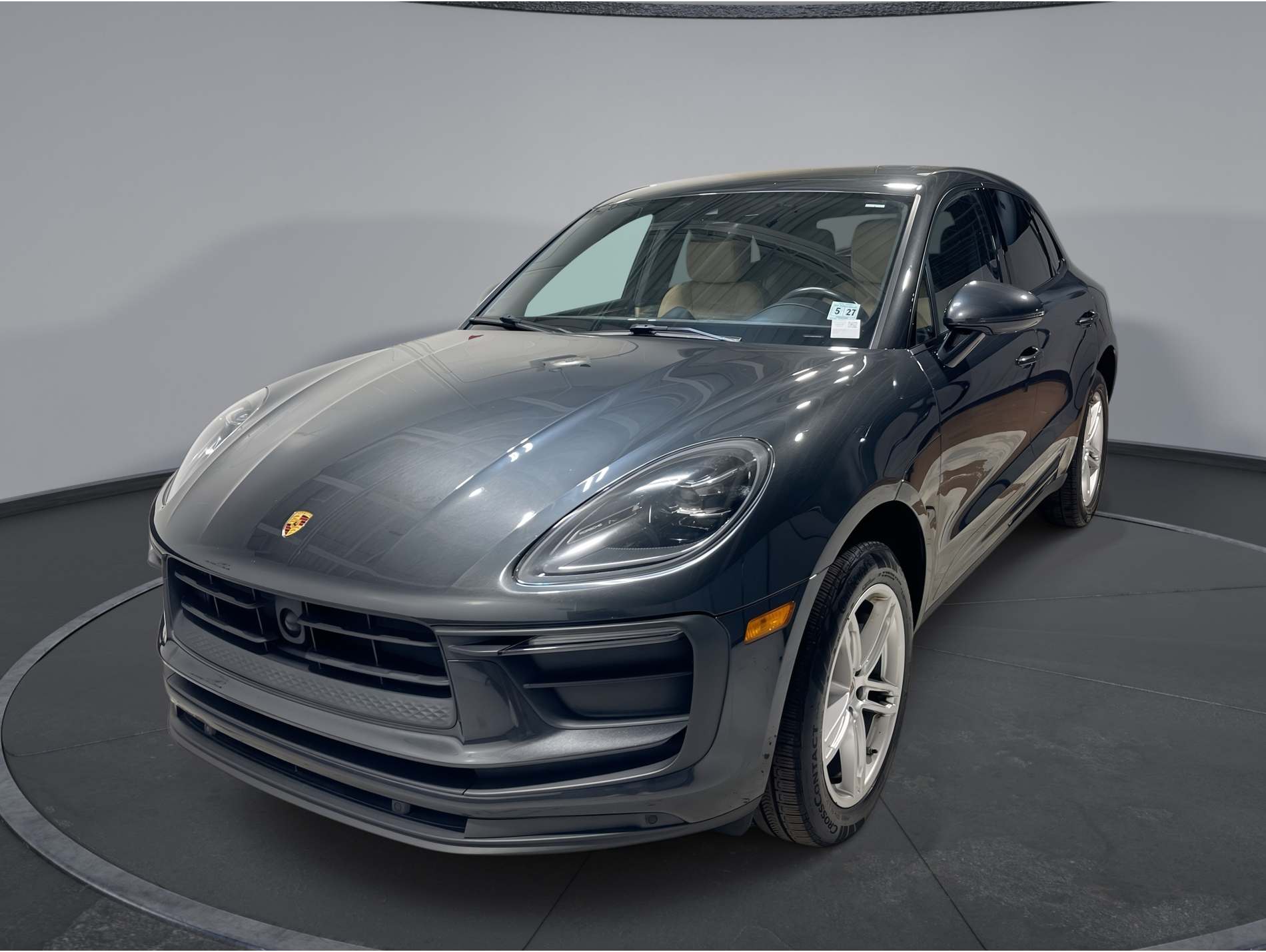 2022 Porsche Macan