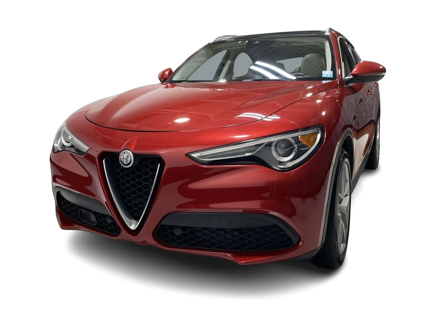 2018 Alfa Romeo Stelvio Ti Lusso Hero Image