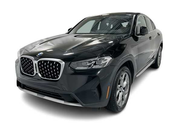 Thumbnail: 2025 BMW X4 - 1