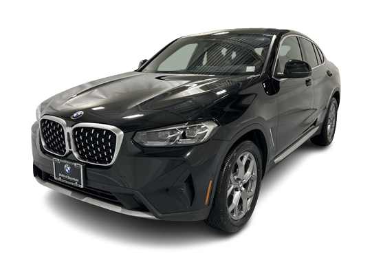 Thumbnail: 2025 BMW X4 - 1