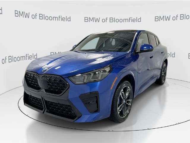 2026 BMW X2 28i
