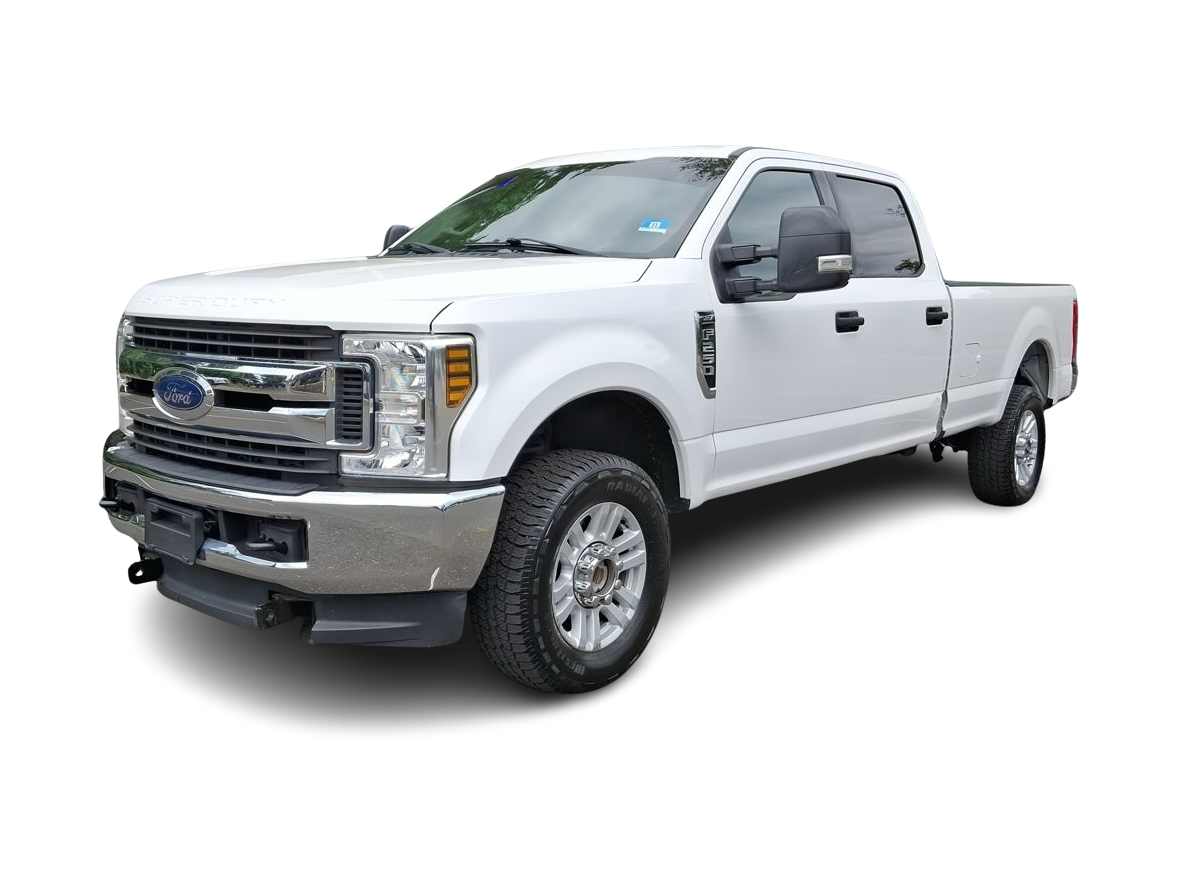2018 Ford F-250 XLT -
                  Eatontown, NJ