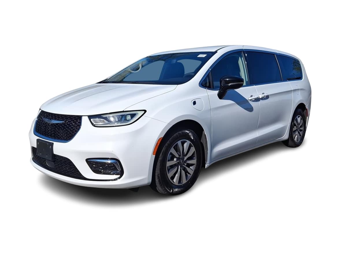 Thumbnail: 2024 Chrysler Pacifica - 1