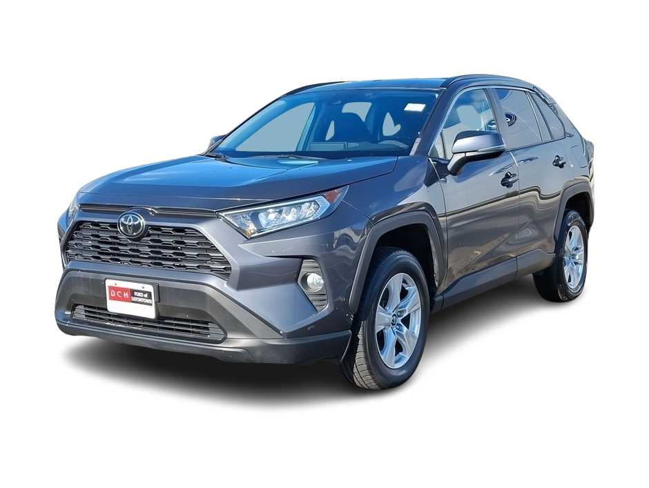 2021 Toyota RAV4 XLE Hero Image