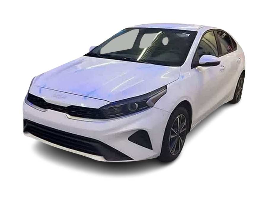 2022 Kia Forte LXS -
                Eatontown, NJ