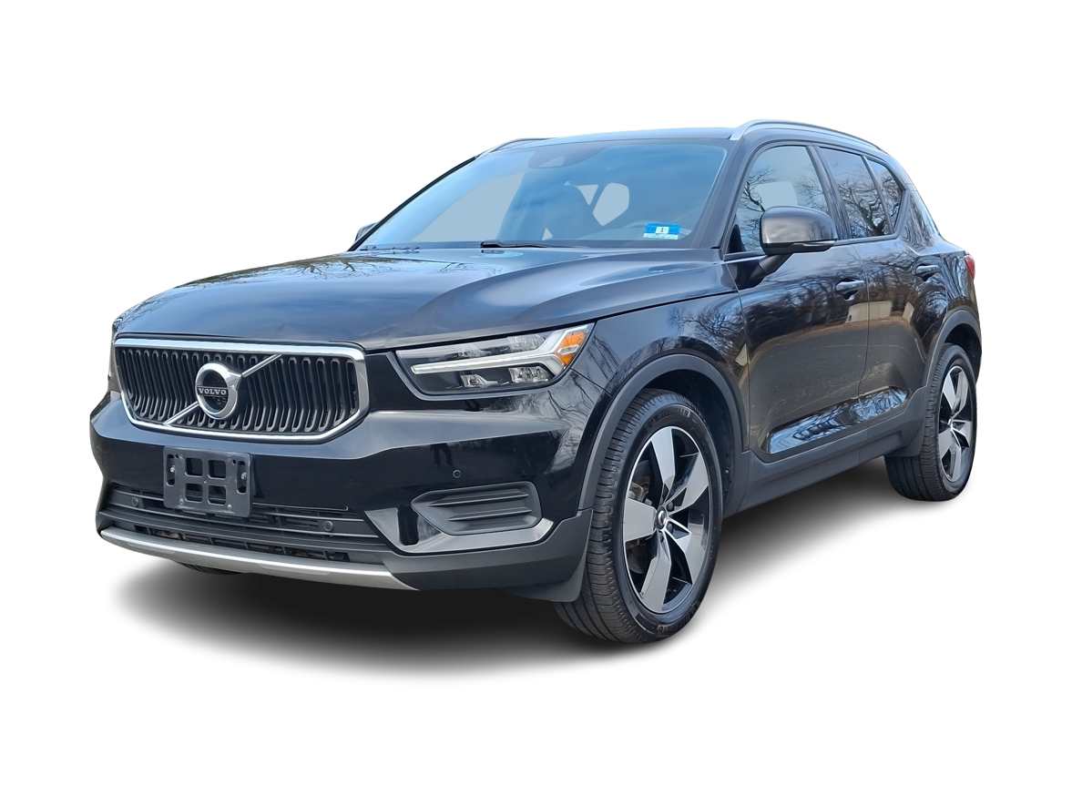 2020 Volvo XC40 T5 Momentum -
                  Eatontown, NJ