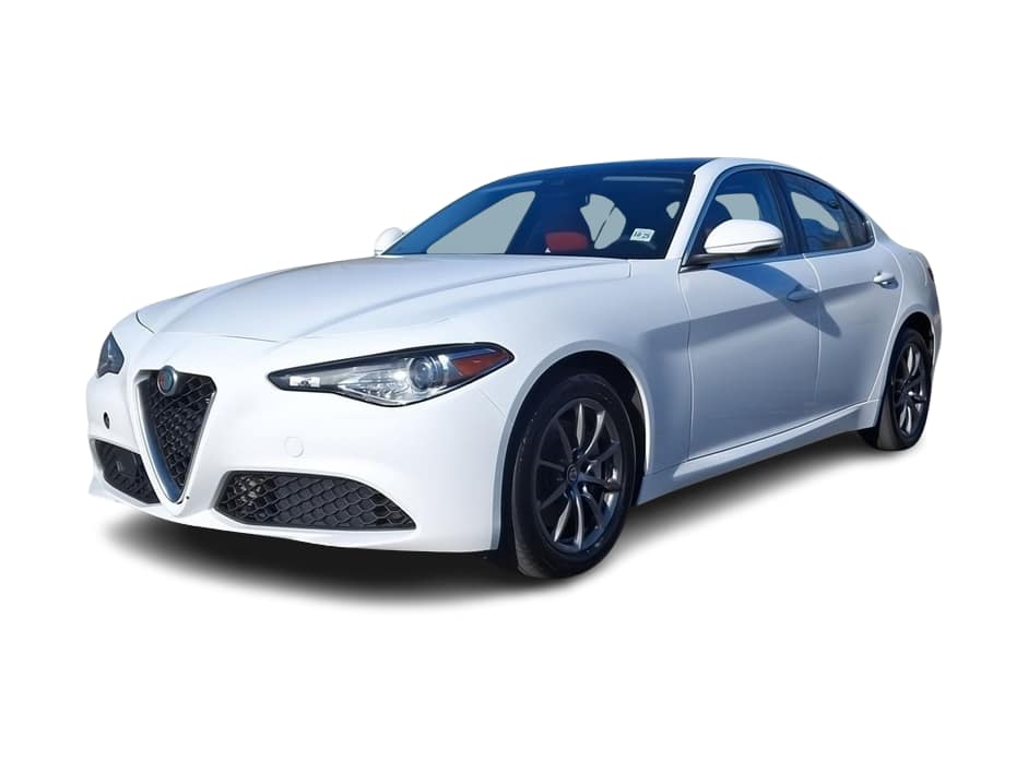 2020 Alfa Romeo Giulia Base -
                Eatontown, NJ