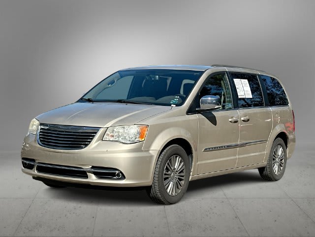 2014 Chrysler Town & Country Touring-L
