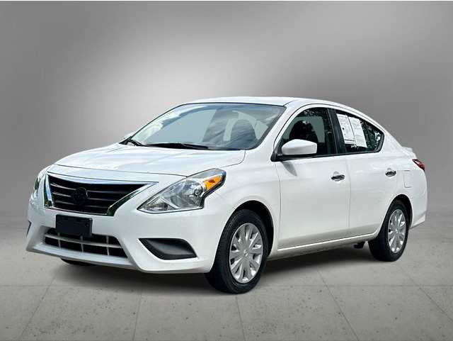 2017 Nissan Versa Sedan