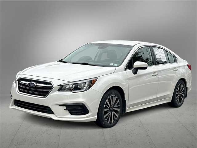 2019 Subaru Legacy Premium's photo