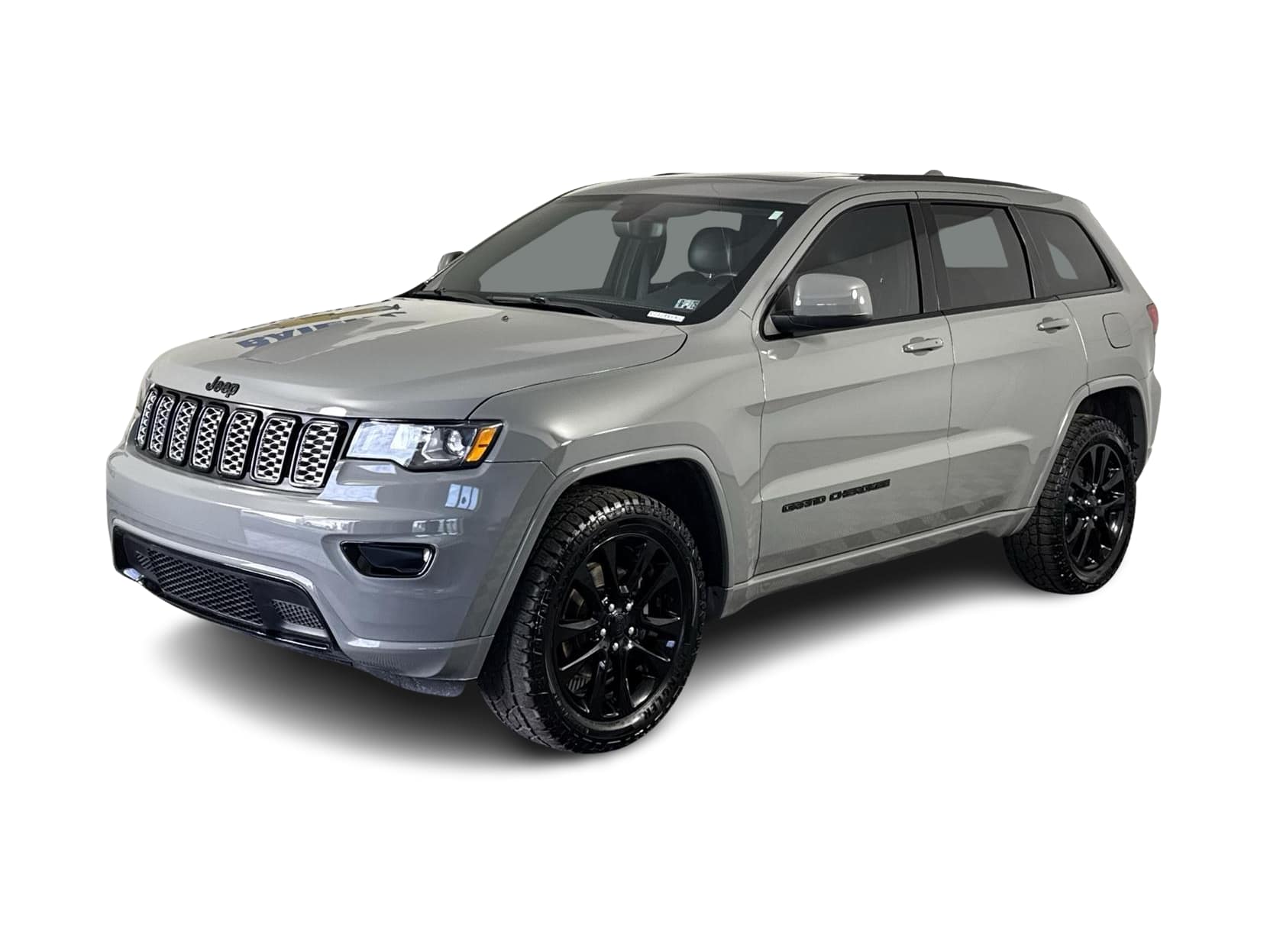 Thumbnail: 2020 Jeep Grand Cherokee - 1