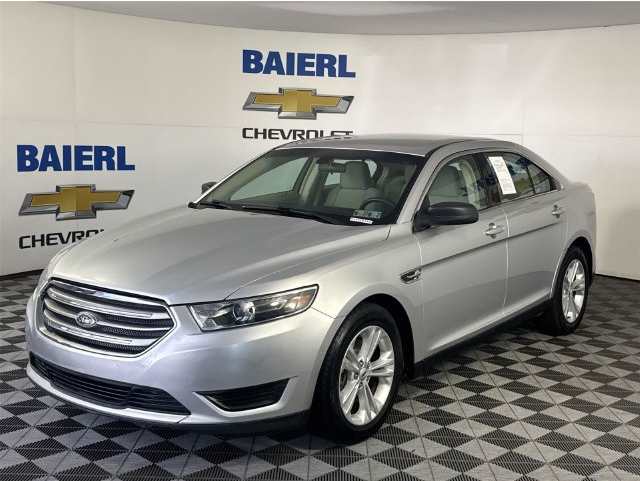 2016 Ford Taurus SE