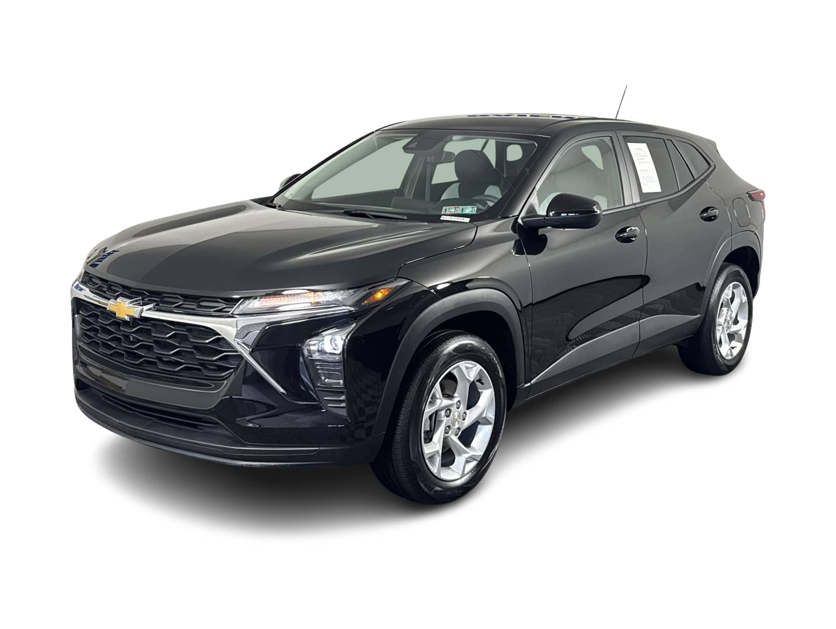 Thumbnail: 2024 Chevrolet Trax - 1