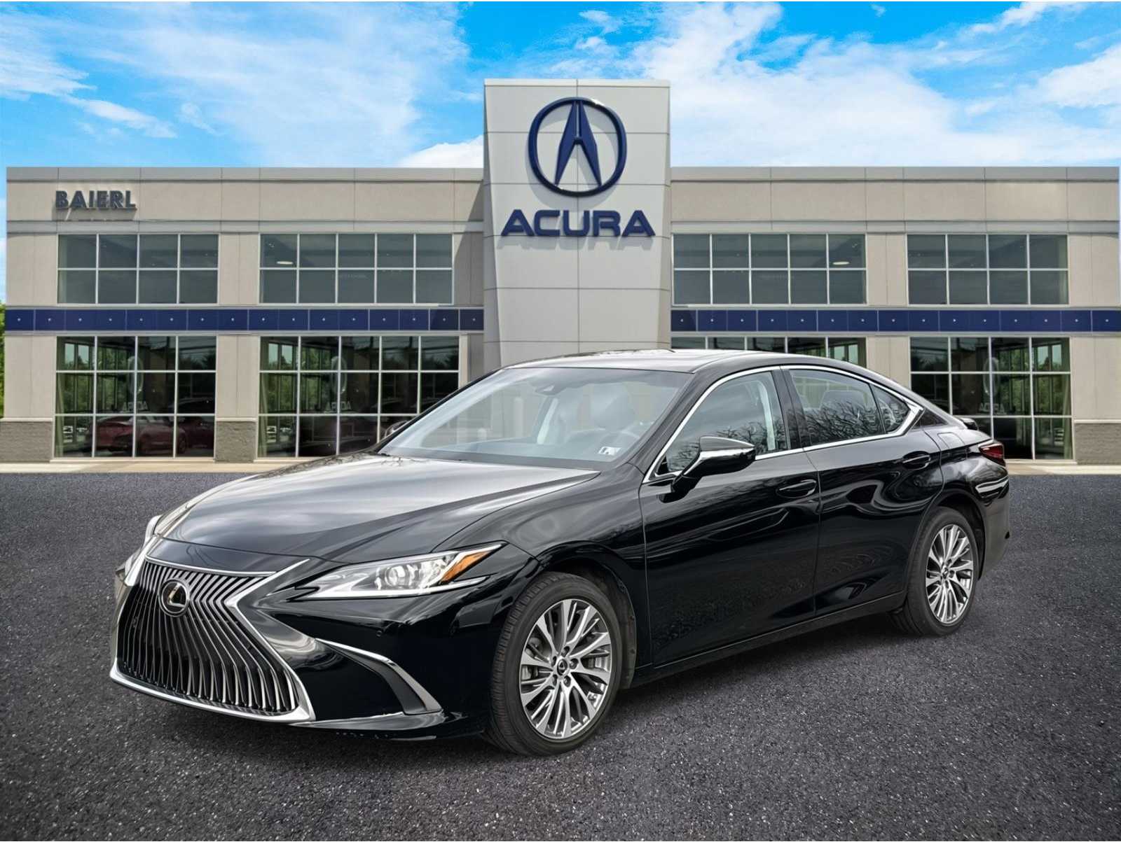 2021 Lexus ES 250's photo