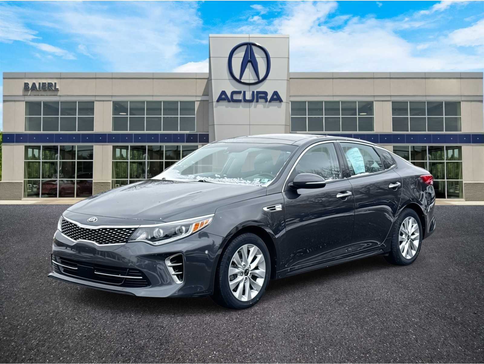 2017 Kia Optima EX's photo