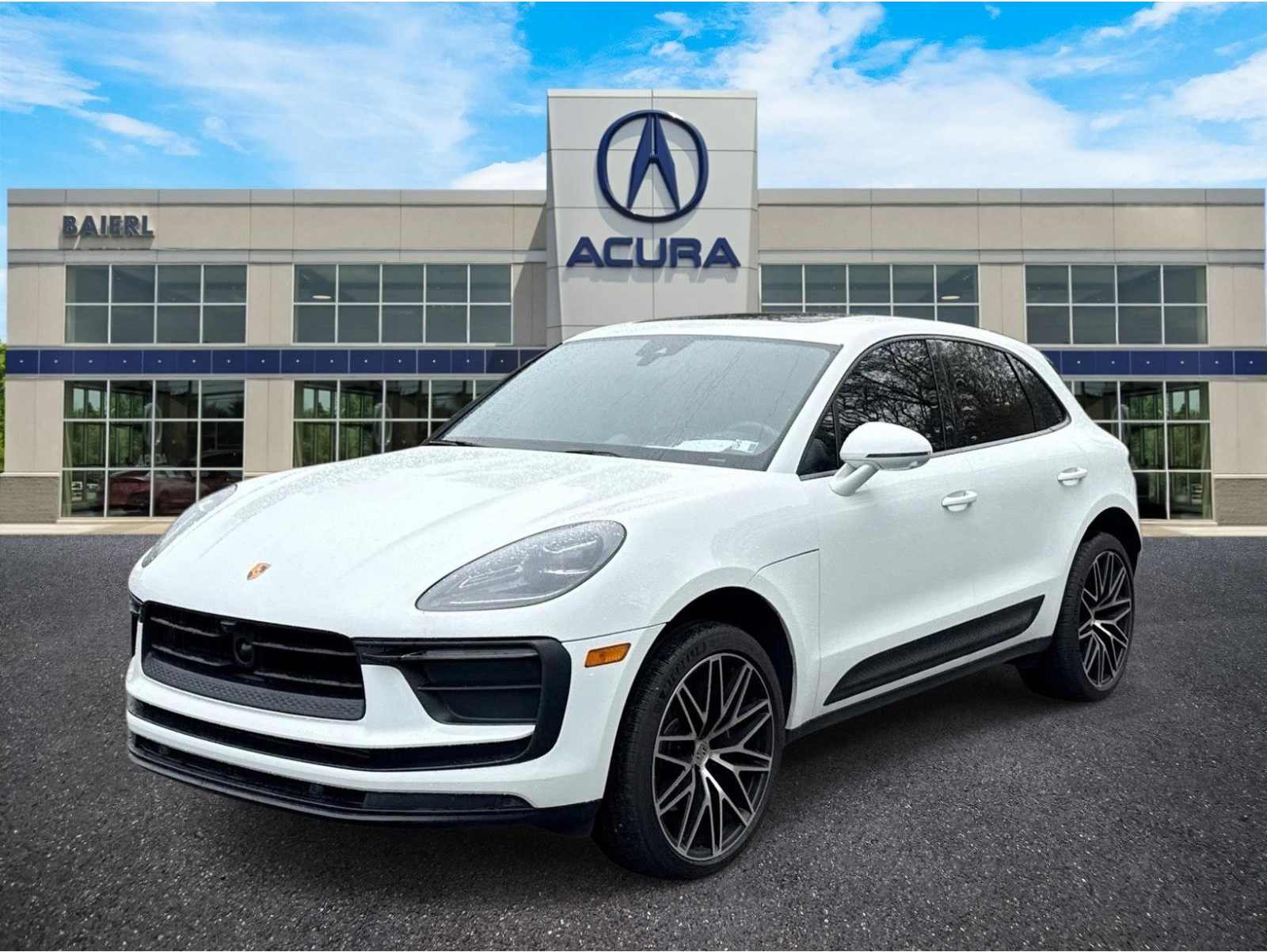 2024 Porsche Macan Base