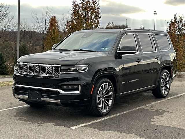 2022 Jeep Grand Wagoneer Series III's photo