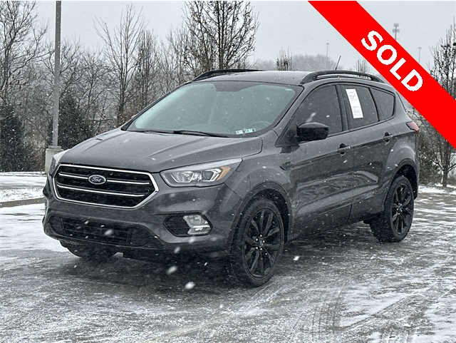 2019 Ford Escape SE's photo