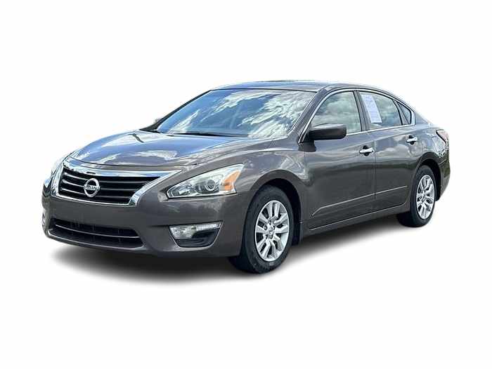 Thumbnail: 2015 Nissan Altima - 1