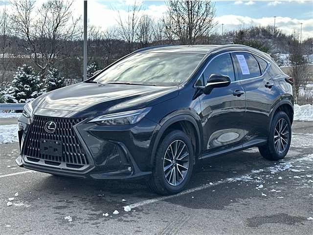 2022 Lexus NX 350's photo