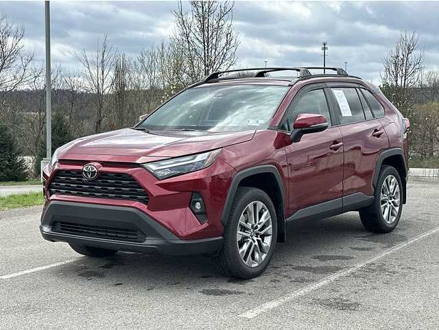 2023 Toyota RAV4 XLE Premium
