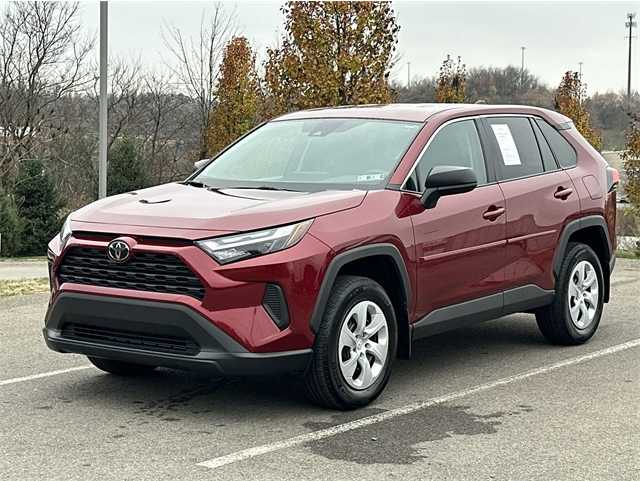 2024 Toyota RAV4 LE