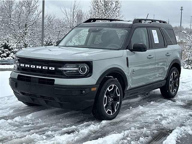 2023 Ford Bronco Sport Outer Banks's photo