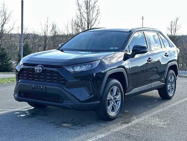 2022 Toyota RAV4 LE